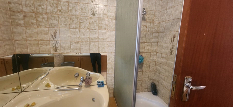 3 Bedroom Property for Sale in Albertinia Western Cape